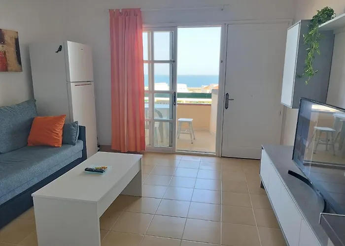 Sea View Bouganville 304 アパート