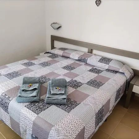 Апартаменты Sea View Bouganville 304